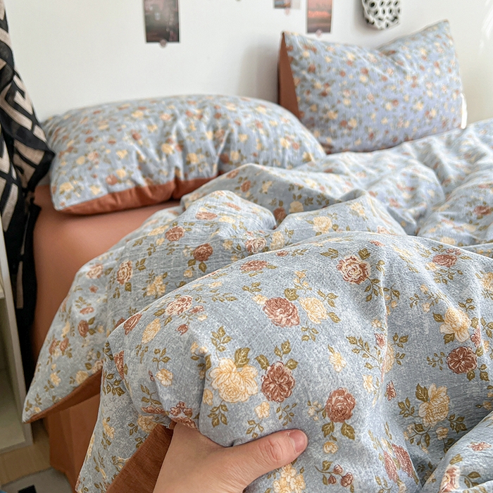 91家纺网 家纺一手货源 找家纺 朵朵家纺 2026新款高级感轻奢复古美拉德色系双层纱泡芙棉床品四件套加厚水洗双层纱软 醉玲珑