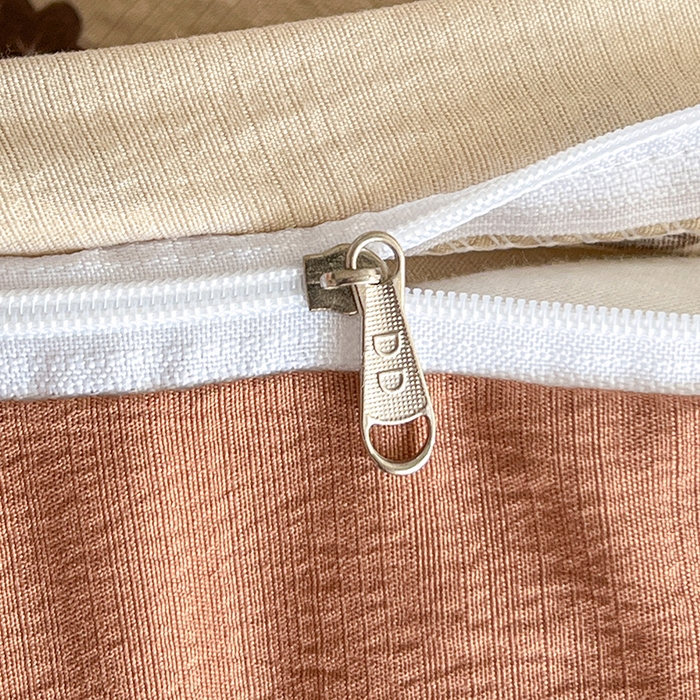 91家纺网 家纺一手货源 找家纺 朵朵家纺 2026新款高级感轻奢复古美拉德色系双层纱泡芙棉床品四件套加厚水洗双层纱软 暮光