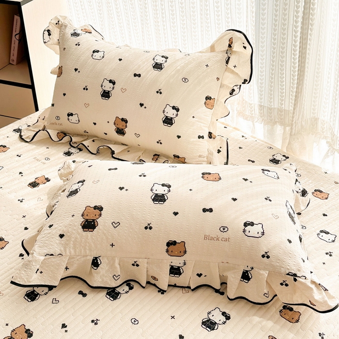 91家纺网 家纺一手货源 找家纺 牵依 2026春夏新款A类云感花边款双层纱床盖四件套 奥利奥小猫