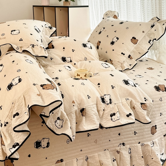 91家纺网 家纺一手货源 找家纺 牵依 2026春夏新款A类云感花边款双层纱床盖四件套 奥利奥小猫