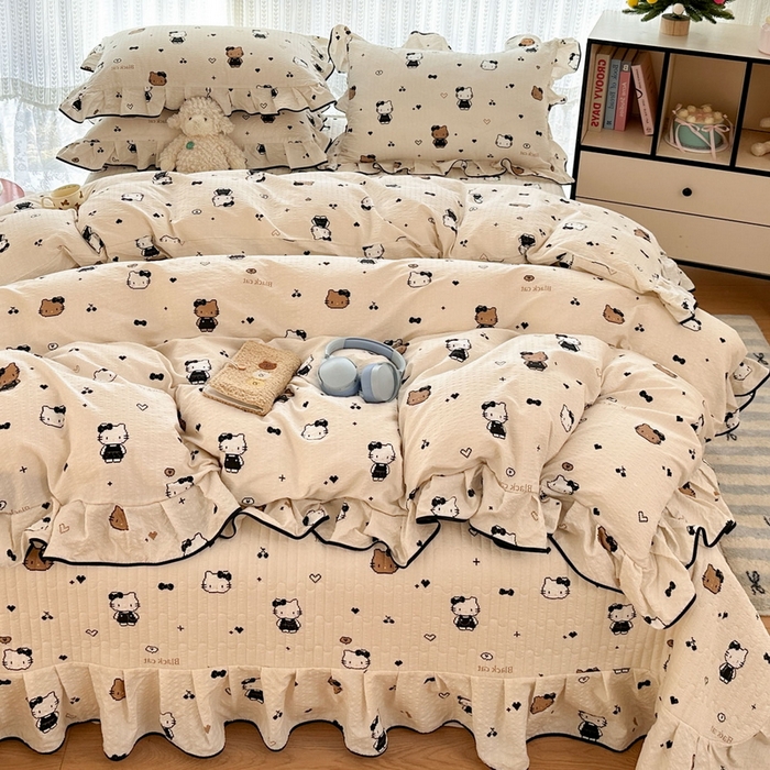 91家纺网 家纺一手货源 找家纺 牵依 2026春夏新款A类云感花边款双层纱床盖四件套 奥利奥小猫