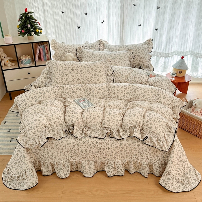 91家纺网 家纺一手货源 找家纺 牵依 2026春夏新款A类云感花边款双层纱床盖四件套 春日序曲