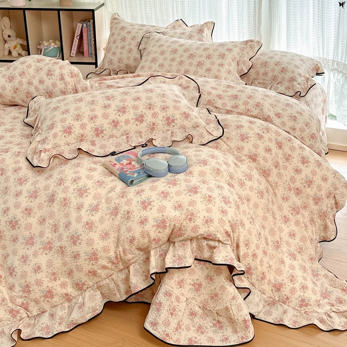 91家纺网 家纺一手货源 找家纺 牵依 2026春夏新款A类云感花边款双层纱床盖四件套 玫瑰花园