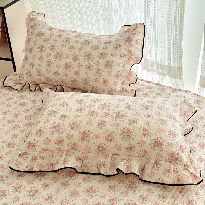 91家纺网 家纺一手货源 找家纺 牵依 2026春夏新款A类云感花边款双层纱床盖四件套 玫瑰花园