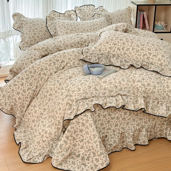 91家纺网 家纺一手货源 找家纺 牵依 2026春夏新款A类云感花边款双层纱床盖四件套 春日序曲