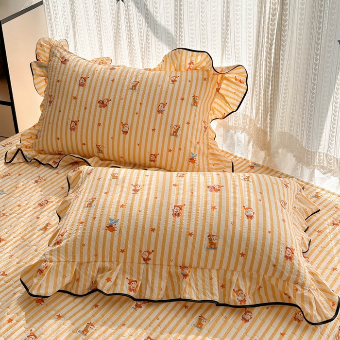 91家纺网 家纺一手货源 找家纺 牵依 2026春夏新款A类云感花边款双层纱床盖四件套 星仔派对