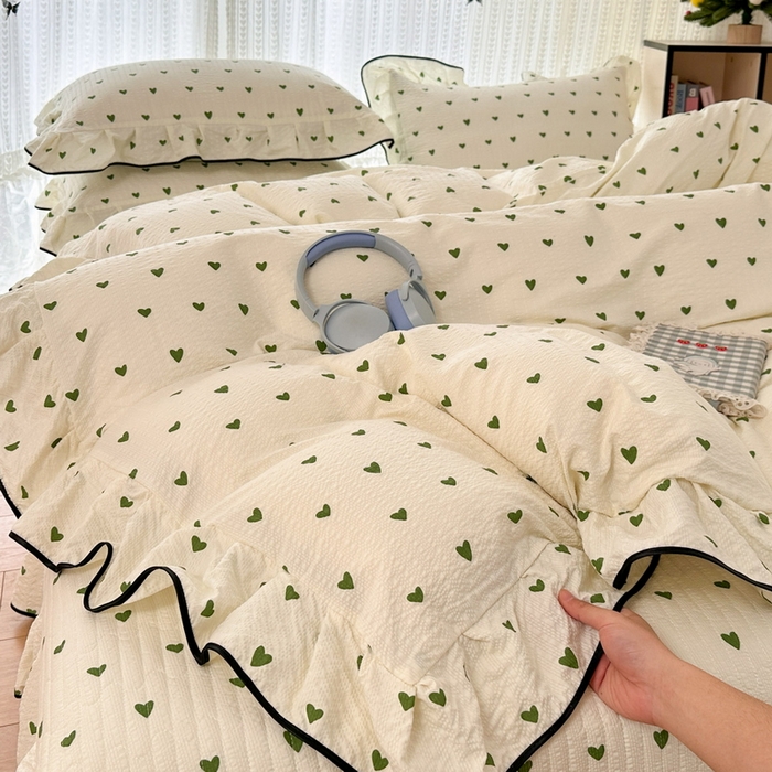 91家纺网 家纺一手货源 找家纺 牵依 2026春夏新款A类云感花边款双层纱床盖四件套 绿爱心