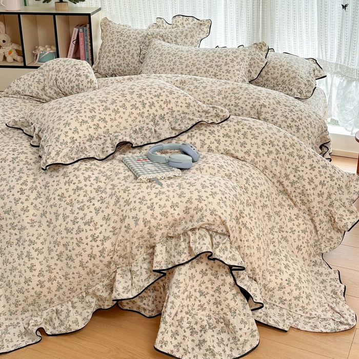 91家纺网 家纺一手货源 找家纺 牵依 2026春夏新款A类云感花边款双层纱床盖四件套 春日序曲