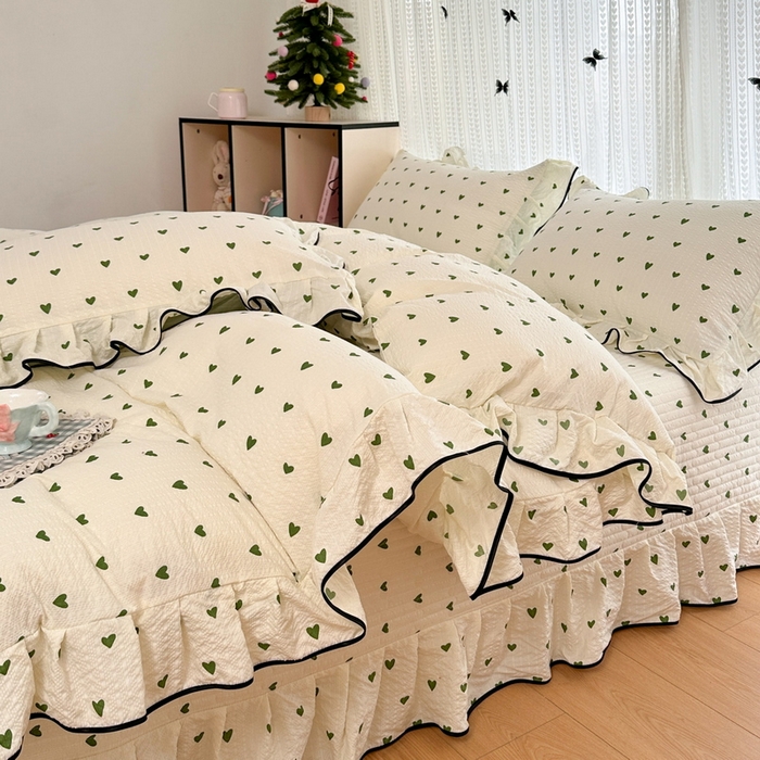 91家纺网 家纺一手货源 找家纺 牵依 2026春夏新款A类云感花边款双层纱床盖四件套 绿爱心