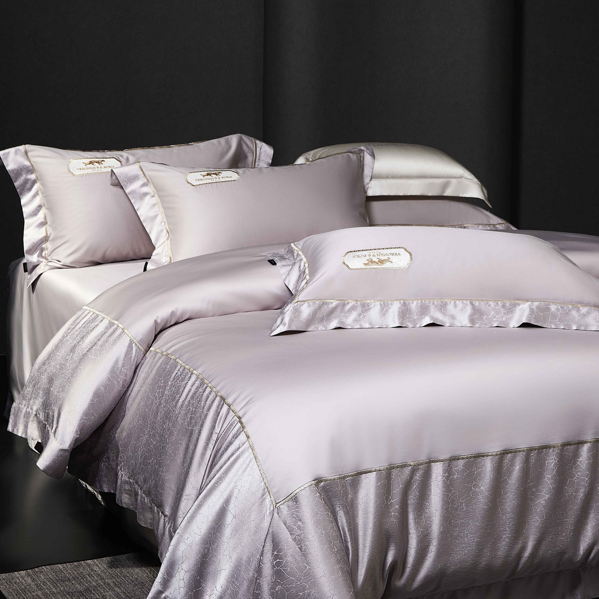 91家纺网 家纺一手货源 找家纺 馨蕊家居 2026春夏新品100S高精密刺绣四件套-简序系列 高精密简序-婉若紫