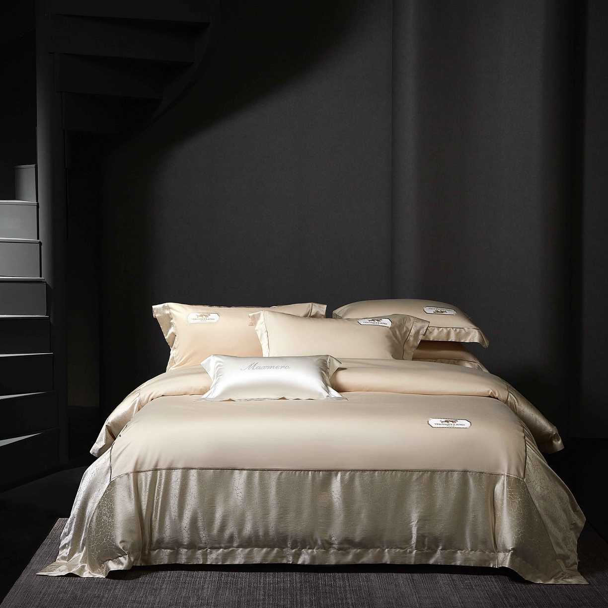 91家纺网 家纺一手货源 找家纺 馨蕊家居 2026春夏新品100S高精密刺绣四件套-简序系列 高精密简序-奶咖