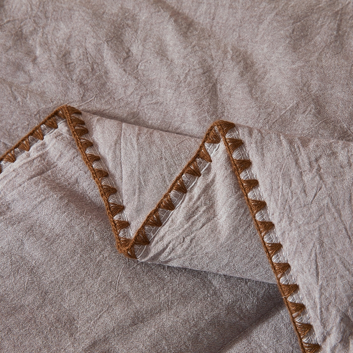 91家纺网 家纺一手货源 找家纺 阳光被业 2026新款100%棉花双层纱夏被新疆棉花空调被可机洗夏凉被绣边踩棉工艺 纯色--豆沙色