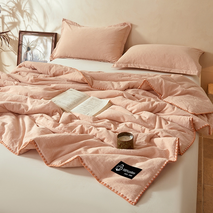 91家纺网 家纺一手货源 找家纺 阳光被业 2026新款100%棉花双层纱夏被新疆棉花空调被可机洗夏凉被绣边踩棉工艺 纯色--粉玉