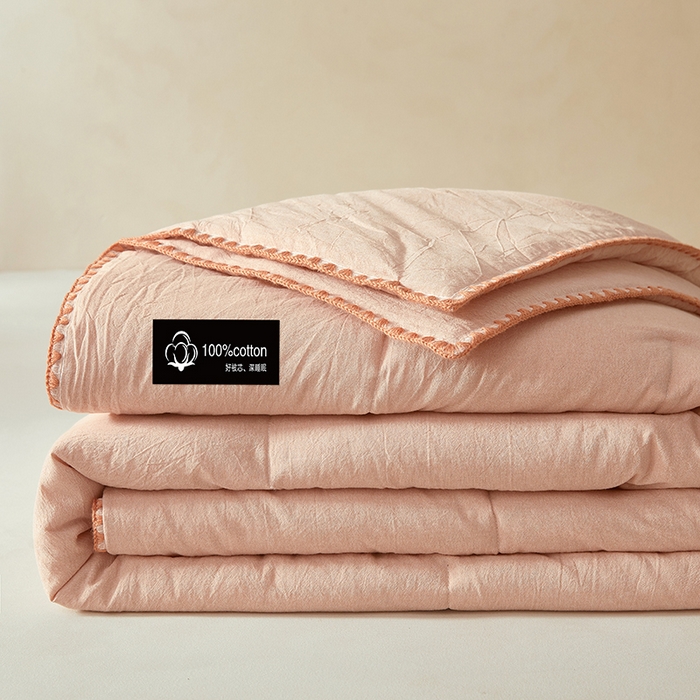 91家纺网 家纺一手货源 找家纺 阳光被业 2026新款100%棉花双层纱夏被新疆棉花空调被可机洗夏凉被绣边踩棉工艺 纯色--粉玉