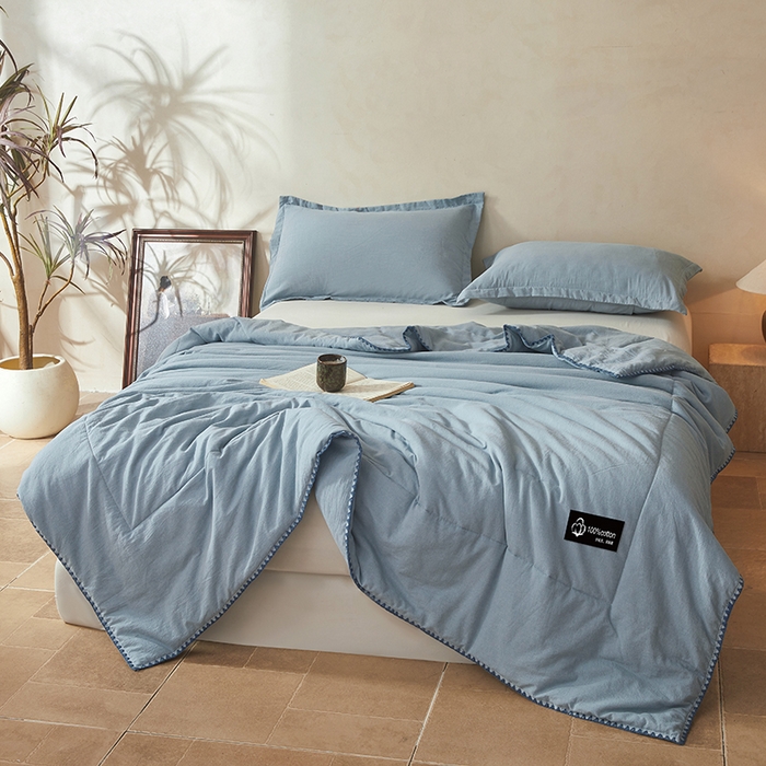 91家纺网 家纺一手货源 找家纺 阳光被业 2026新款100%棉花双层纱夏被新疆棉花空调被可机洗夏凉被绣边踩棉工艺 纯色--湖蓝