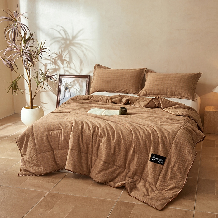 91家纺网 家纺一手货源 找家纺 阳光被业 2026新款100%棉花双层纱夏被新疆棉花空调被可机洗夏凉被绣边踩棉工艺 繁华--咖