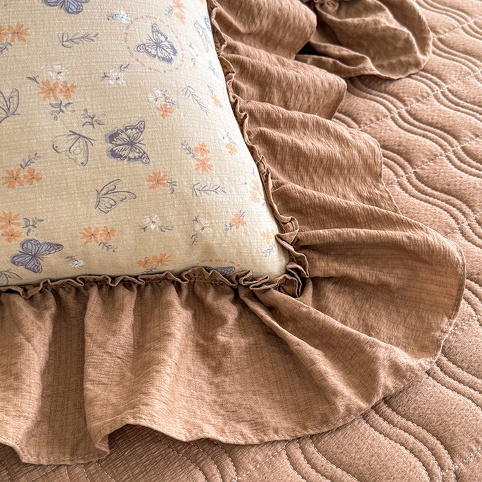 91家纺网 家纺一手货源 找家纺 贝凯瑞 2026新款双层纱木棉水洗棉法式复古花边床盖单件三件四件套-焦糖系列 焦糖蓝蝶
