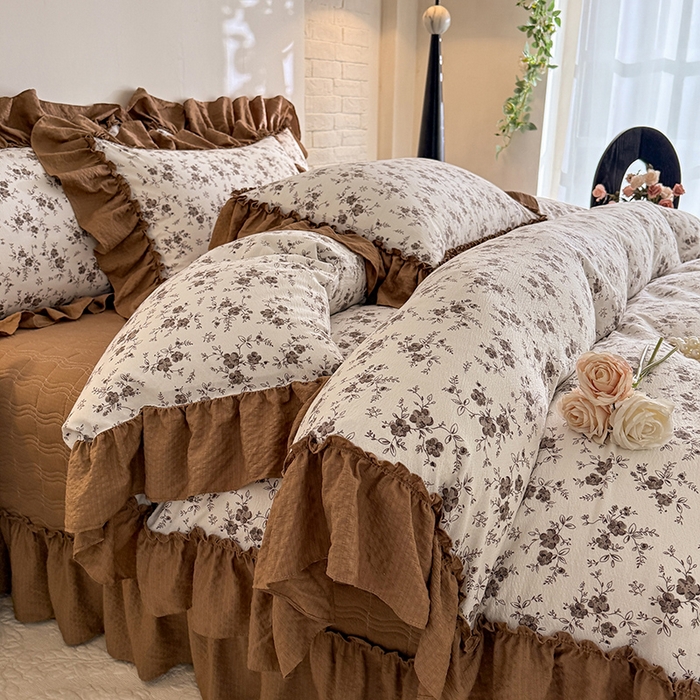 91家纺网 家纺一手货源 找家纺 贝凯瑞 2026新款双层纱木棉水洗棉法式复古花边床盖单件三件四件套-焦糖系列 焦糖花漾