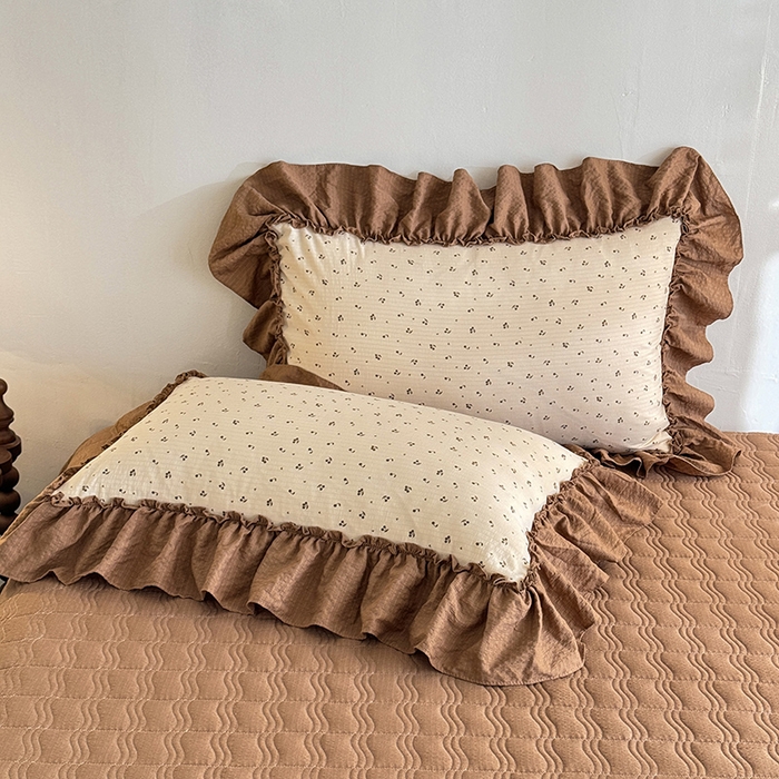 91家纺网 家纺一手货源 找家纺 贝凯瑞 2026新款双层纱木棉水洗棉法式复古花边床盖单件三件四件套-焦糖系列 焦糖樱桃