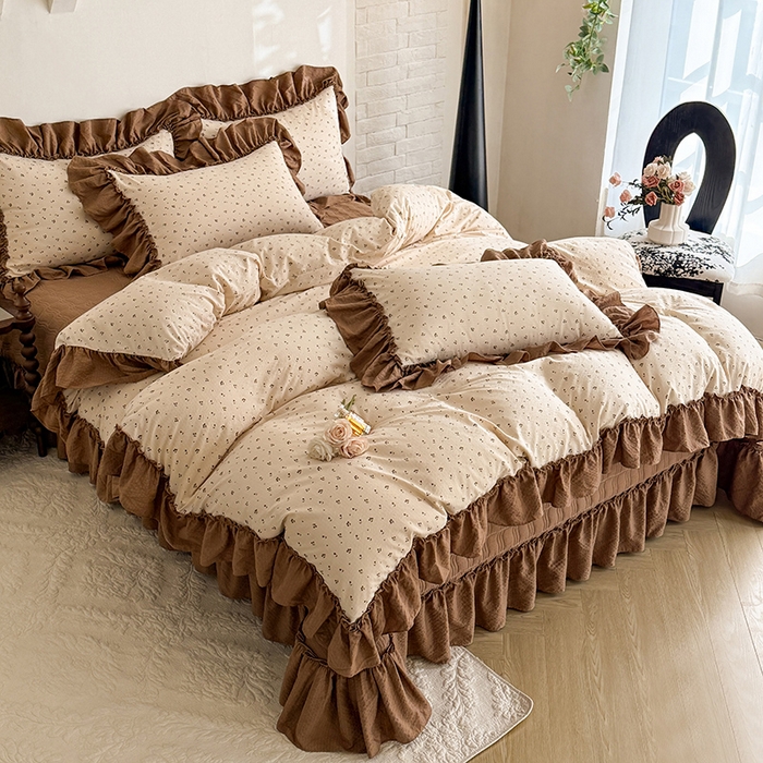 91家纺网 家纺一手货源 找家纺 贝凯瑞 2026新款双层纱木棉水洗棉法式复古花边床盖单件三件四件套-焦糖系列 焦糖樱桃