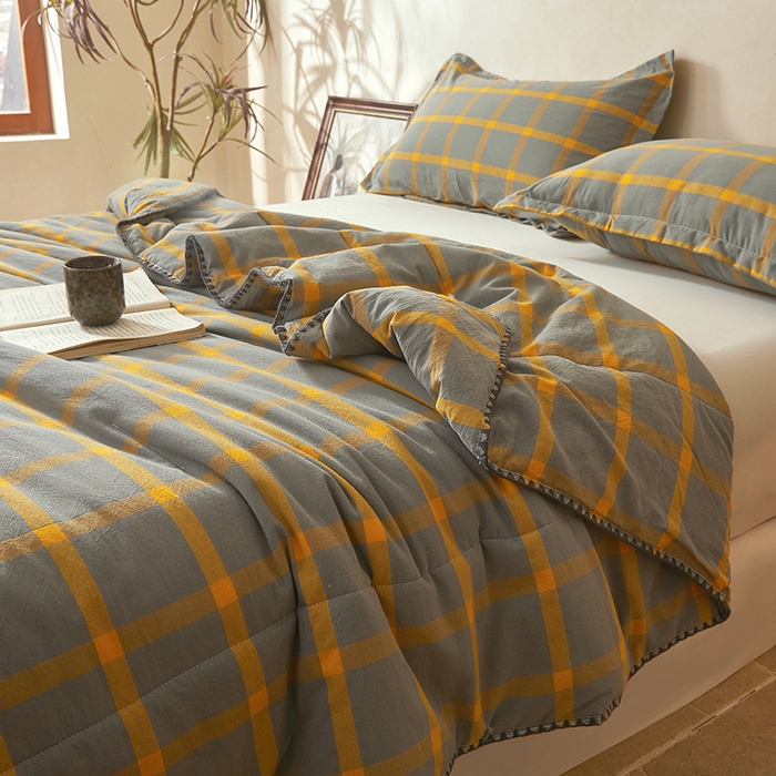 91家纺网 家纺一手货源 找家纺 阳光被业 2026新款100%棉花双层纱夏被新疆棉花空调被可机洗夏凉被绣边踩棉工艺 格调--黄