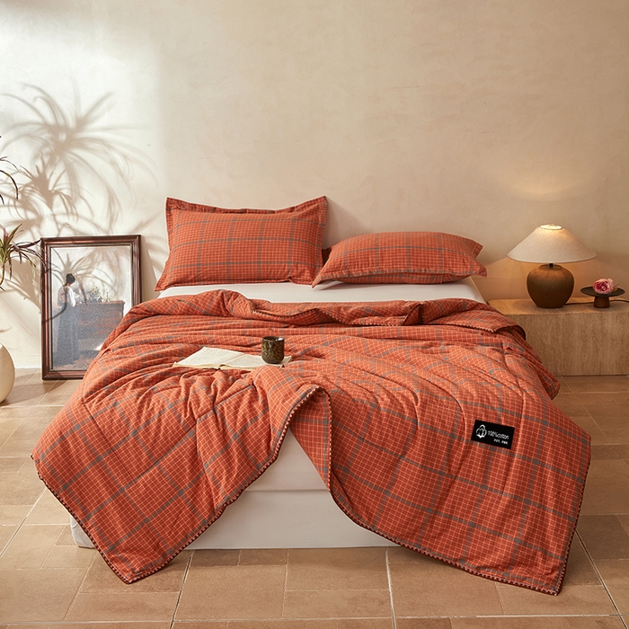 91家纺网 家纺一手货源 找家纺 阳光被业 2026新款100%棉花双层纱夏被新疆棉花空调被可机洗夏凉被绣边踩棉工艺 品味--橘色