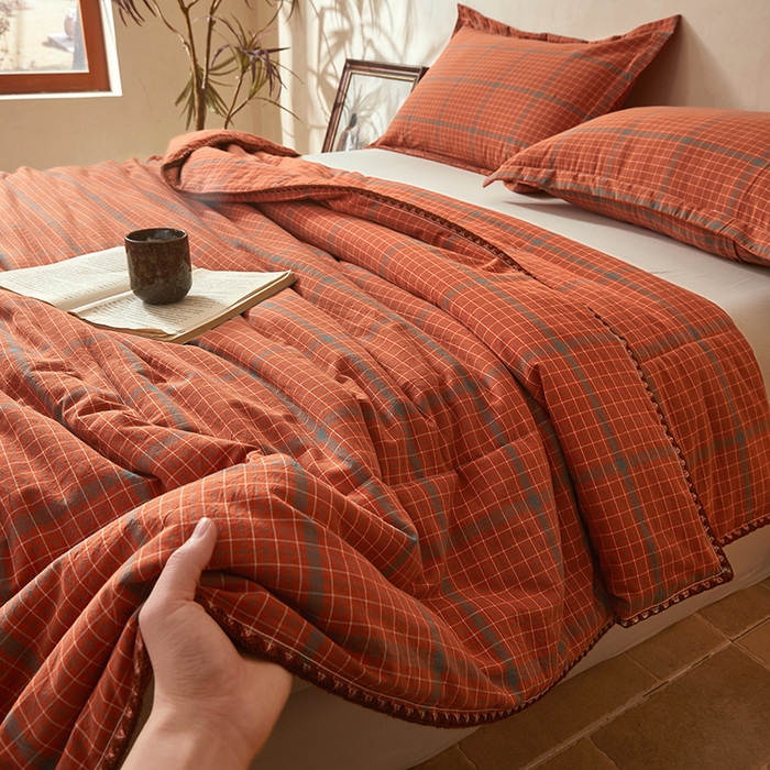 91家纺网 家纺一手货源 找家纺 阳光被业 2026新款100%棉花双层纱夏被新疆棉花空调被可机洗夏凉被绣边踩棉工艺 品味--橘色