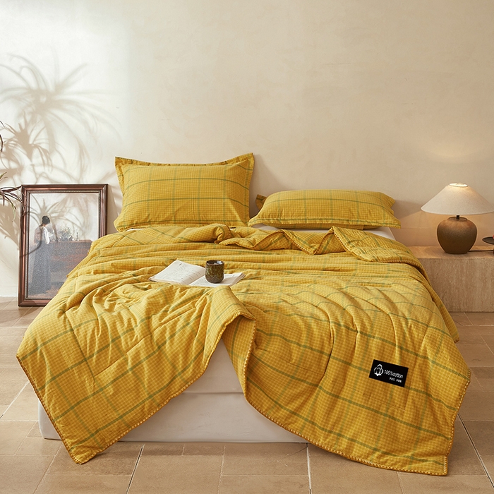 91家纺网 家纺一手货源 找家纺 阳光被业 2026新款100%棉花双层纱夏被新疆棉花空调被可机洗夏凉被绣边踩棉工艺 品味--炫黄