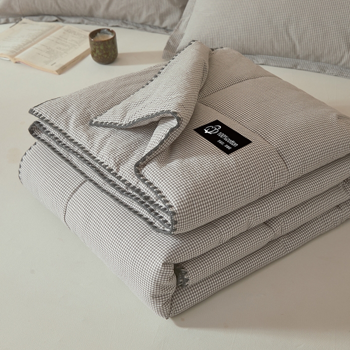 91家纺网 家纺一手货源 找家纺 阳光被业 2026新款100%棉花双层纱夏被新疆棉花空调被可机洗夏凉被绣边踩棉工艺 小格格--灰