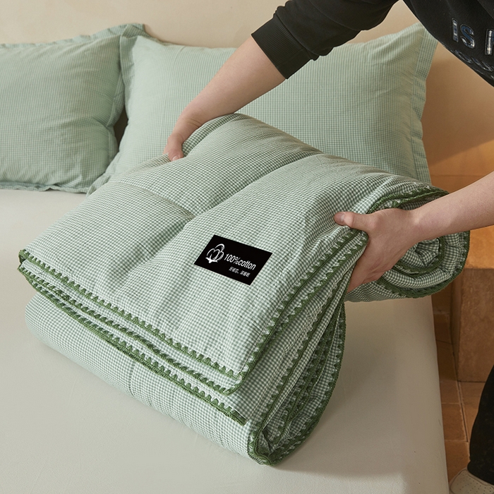91家纺网 家纺一手货源 找家纺 阳光被业 2026新款100%棉花双层纱夏被新疆棉花空调被可机洗夏凉被绣边踩棉工艺 小格格--绿