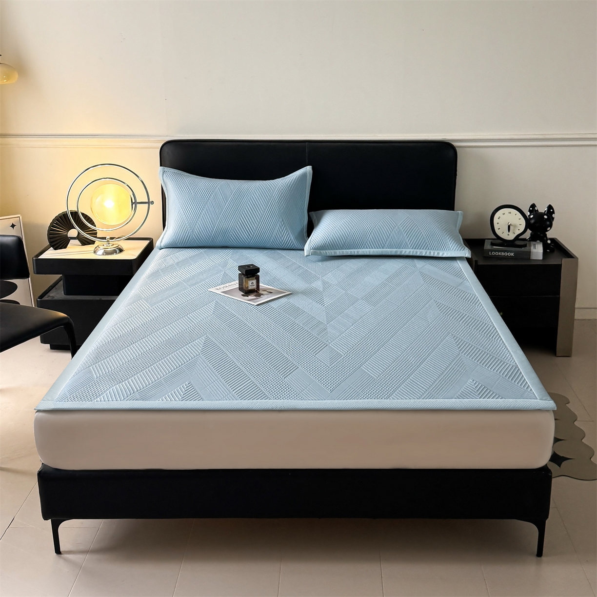 91家纺网 家纺一手货源 找家纺 （总）慕木家纺 2026新品A类高克重高端复合三明治PE乙纶提花冰豆豆凉席床笠都市棱境系列（提供买家秀）