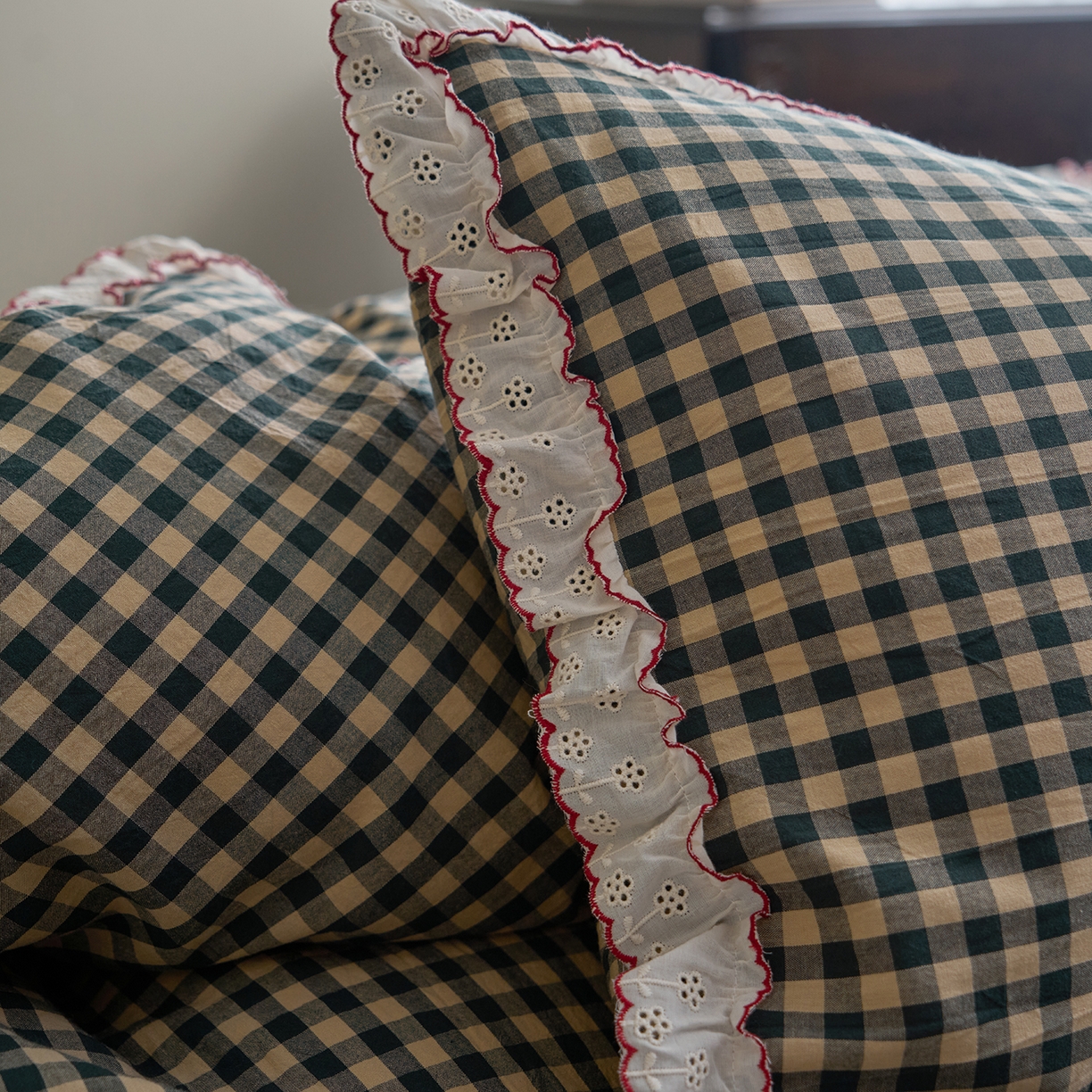 91家纺网 家纺一手货源 找家纺 洋铭区（原狠狠爱）2026新款色织水洗棉花边四件套系列 控价：控价劵后不得低于 178元/218元/238元 花边绿格