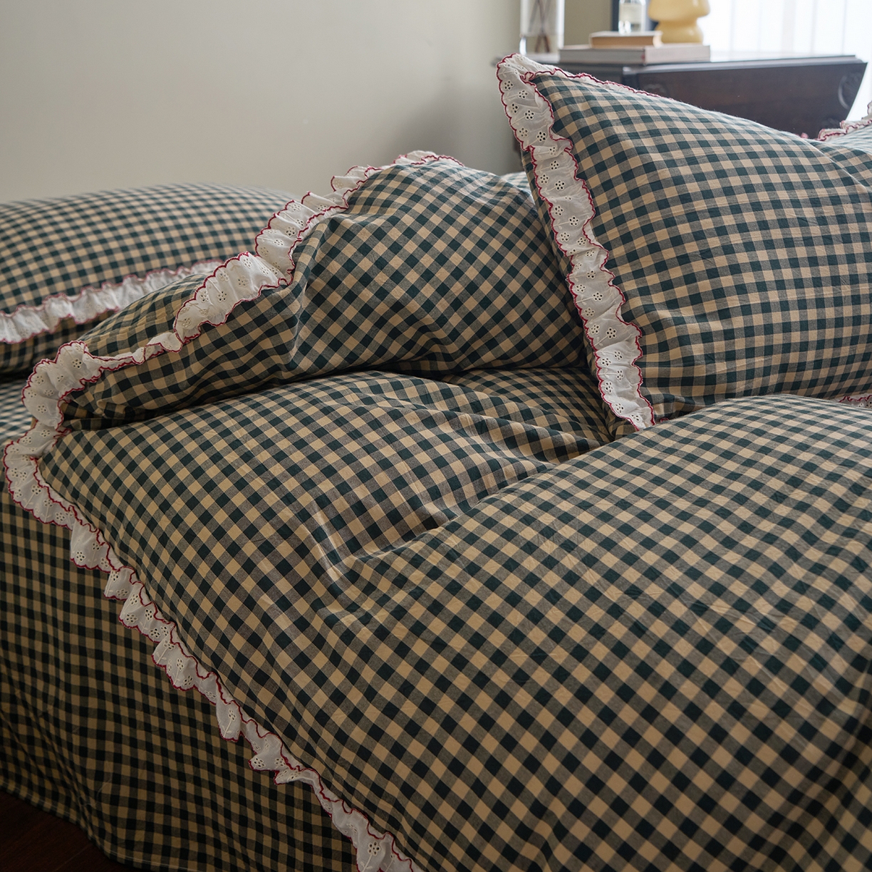 91家纺网 家纺一手货源 找家纺 洋铭区（原狠狠爱）2026新款色织水洗棉花边四件套系列 控价：控价劵后不得低于 178元/218元/238元 花边绿格