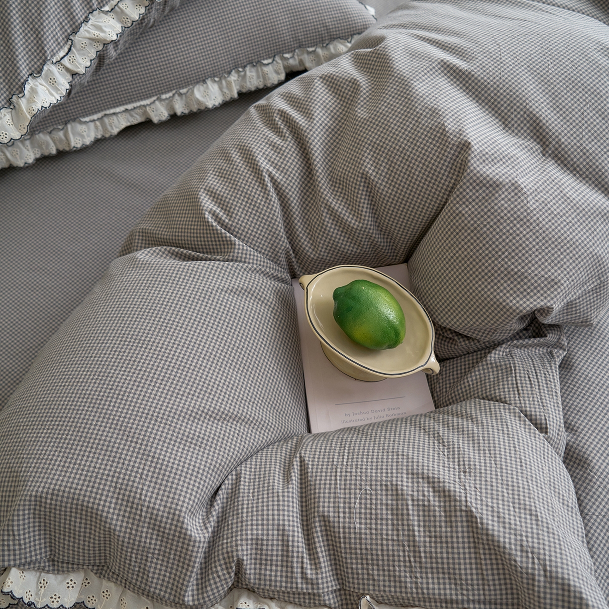 91家纺网 家纺一手货源 找家纺 洋铭区（原狠狠爱）2026新款色织水洗棉花边四件套系列 控价：控价劵后不得低于 178元/218元/238元 小米格·灰