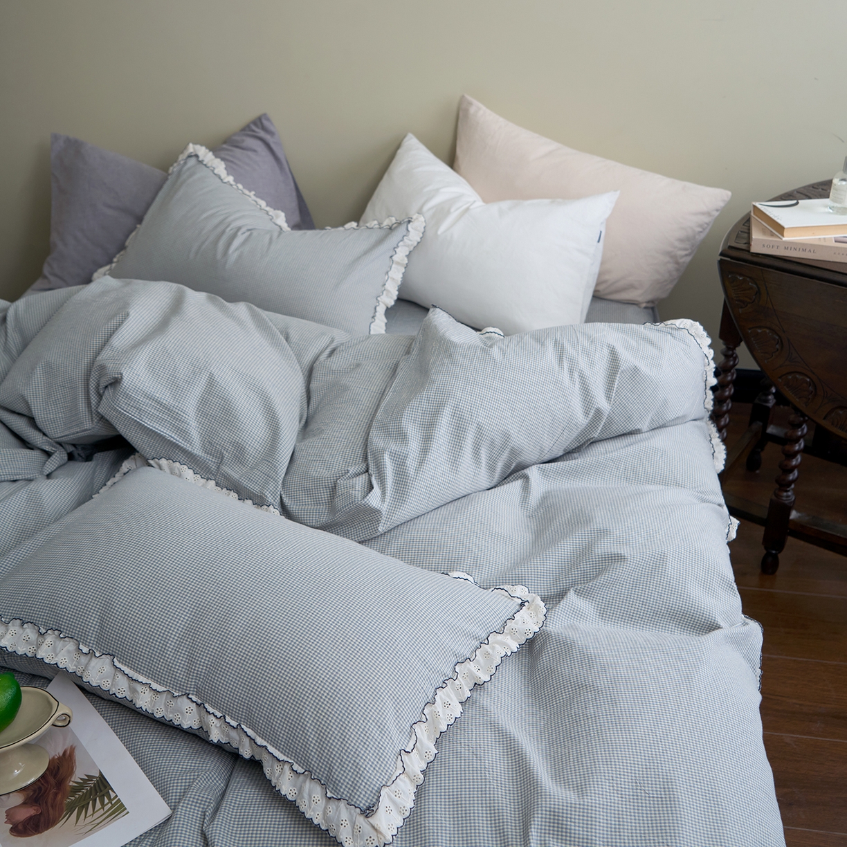 91家纺网 家纺一手货源 找家纺 洋铭区（原狠狠爱）2026新款色织水洗棉花边四件套系列 控价：控价劵后不得低于 178元/218元/238元 小米格·蓝