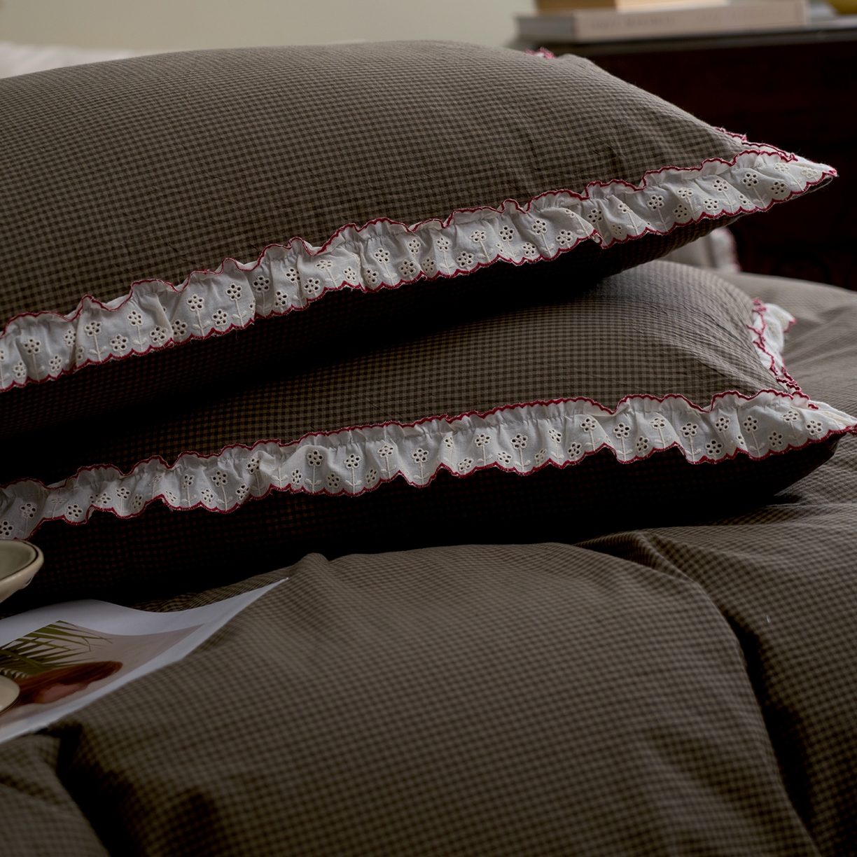 91家纺网 家纺一手货源 找家纺 洋铭区（原狠狠爱）2026新款色织水洗棉花边四件套系列 控价：控价劵后不得低于 178元/218元/238元 小米深咖格