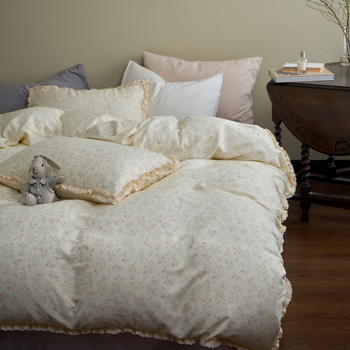 91家纺网 家纺一手货源 找家纺 （总）洋铭区（原狠狠爱） 2026新款双层纱皱皱纱花边四件套系列 控价：控价劵后不得低于 198元/228元/248元