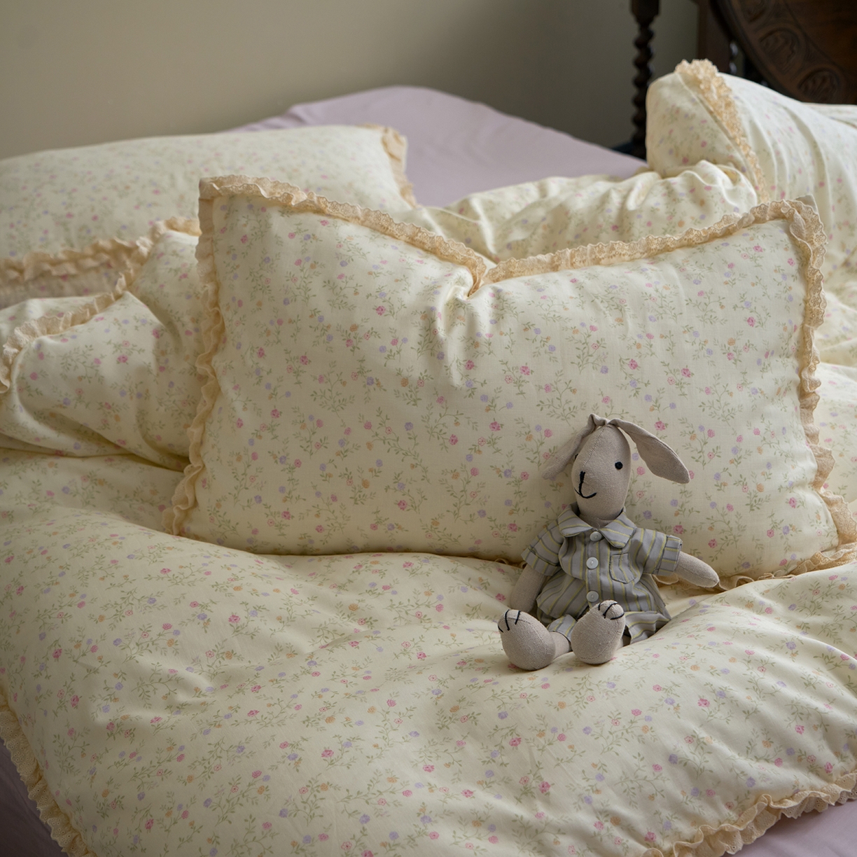 91家纺网 家纺一手货源 找家纺 （总）洋铭区（原狠狠爱） 2026新款双层纱皱皱纱花边四件套系列 控价：控价劵后不得低于 198元/228元/248元