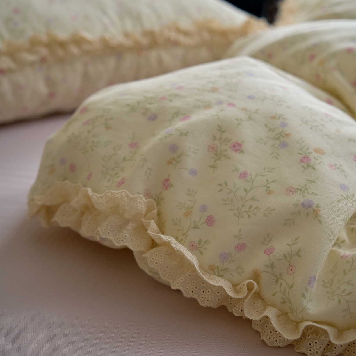 91家纺网 家纺一手货源 找家纺 （总）洋铭区（原狠狠爱） 2026新款双层纱皱皱纱花边四件套系列 控价：控价劵后不得低于 198元/228元/248元