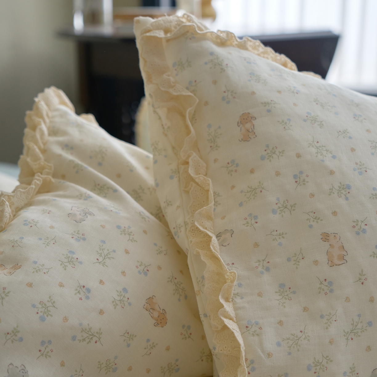 91家纺网 家纺一手货源 找家纺 洋铭区（原狠狠爱） 2026新款双层纱皱皱纱花边四件套系列 控价：控价劵后不得低于 198元/228元/248元 椰奶兔