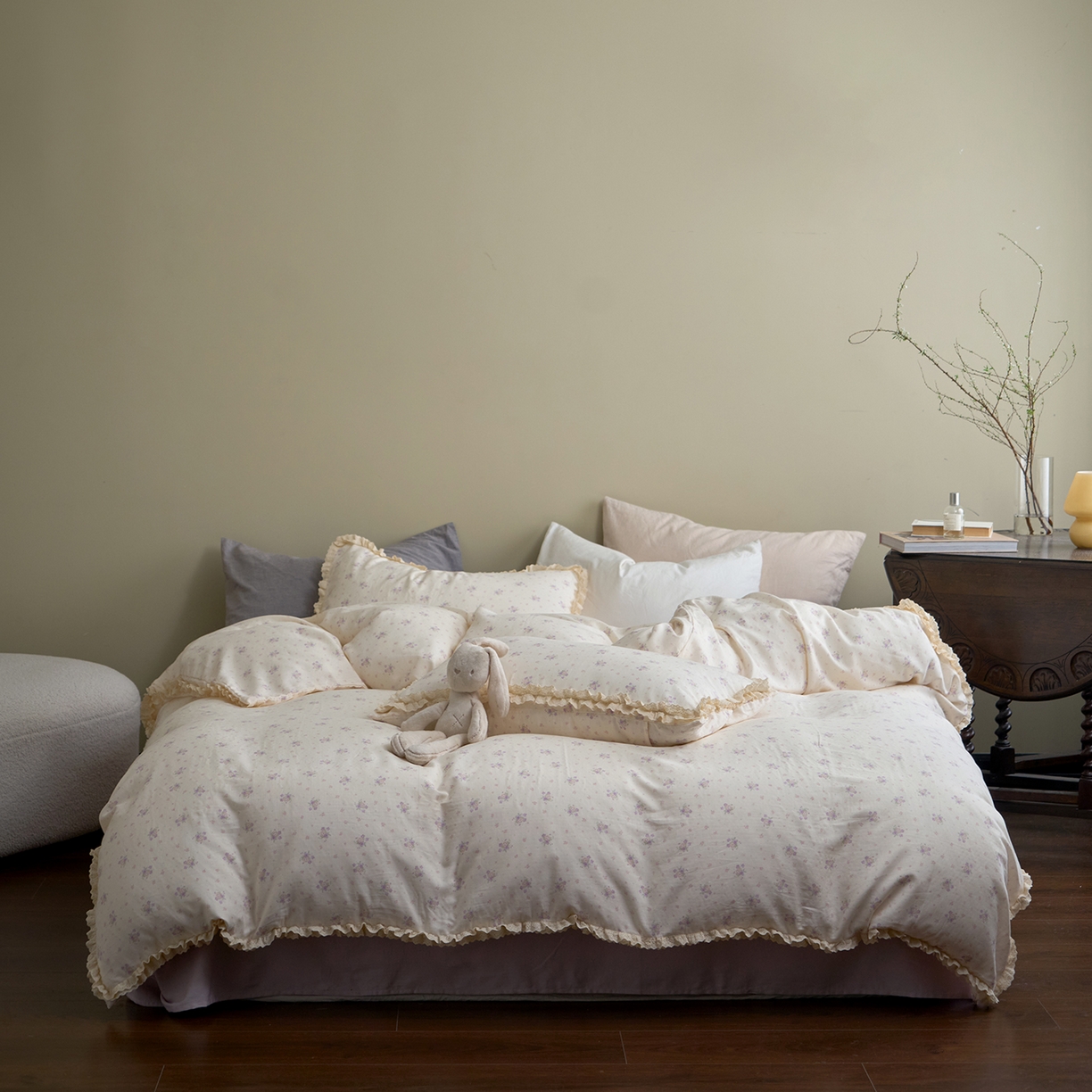 91家纺网 家纺一手货源 找家纺 洋铭区（原狠狠爱） 2026新款双层纱皱皱纱花边四件套系列 控价：控价劵后不得低于 198元/228元/248元 紫丁香花