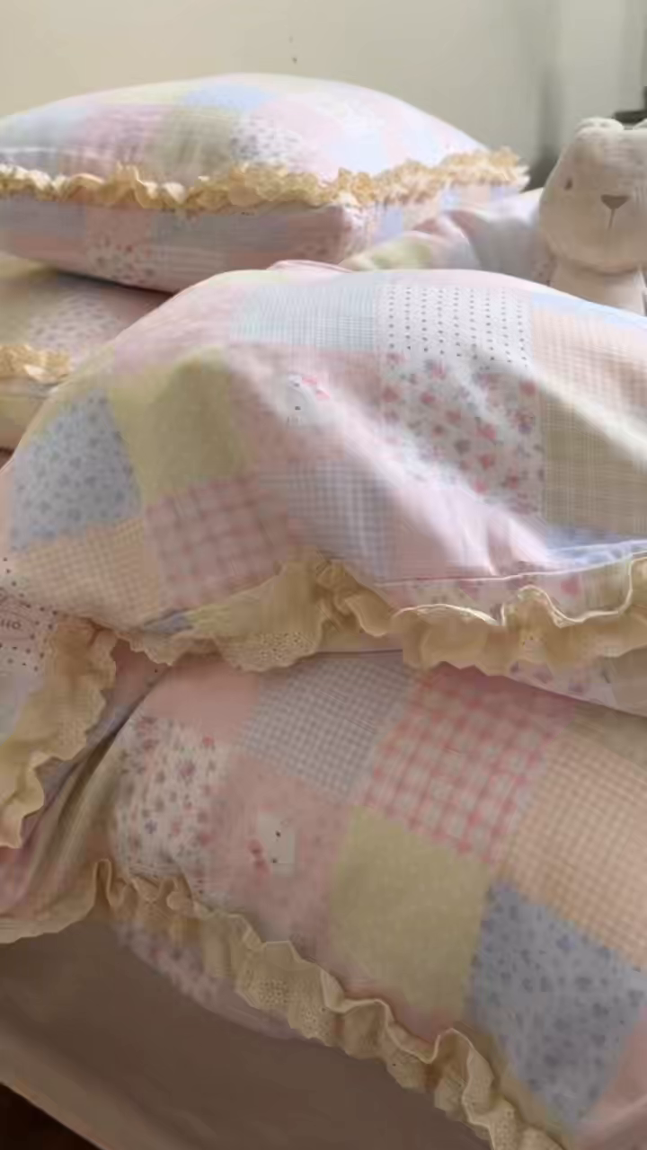 91家纺网 家纺一手货源 找家纺 洋铭区（原狠狠爱） 2026新款双层纱皱皱纱花边四件套系列 控价：控价劵后不得低于 198元/228元/248元 小猫咪