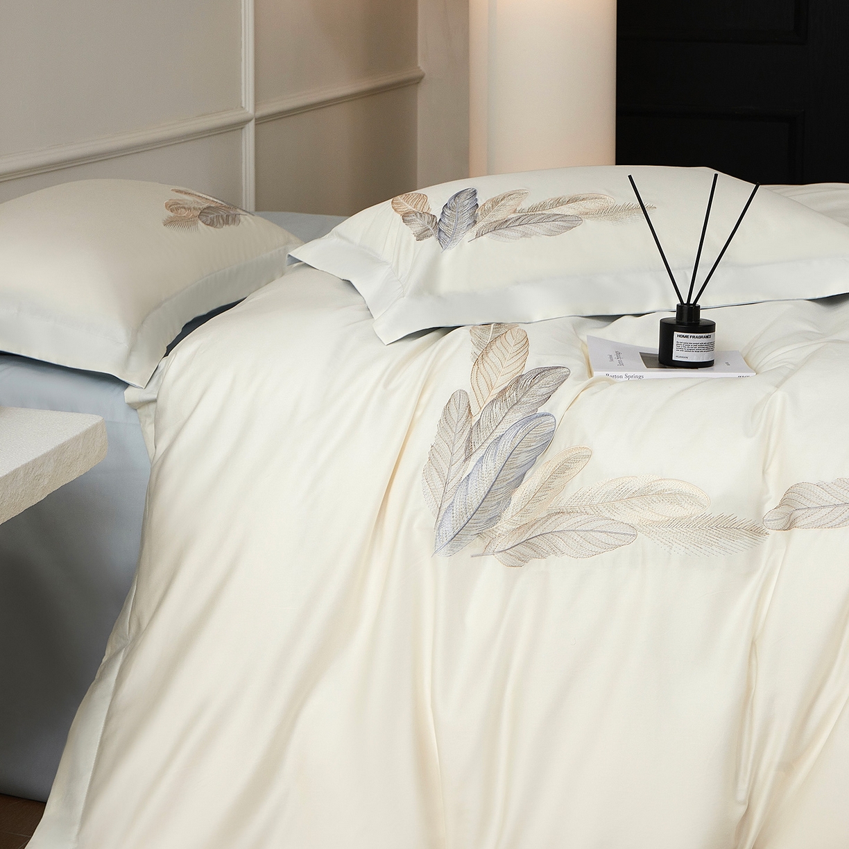 91家纺网 家纺一手货源 找家纺 （总）优悦生活馆 2026新款冰丝刺绣四件套-露晞