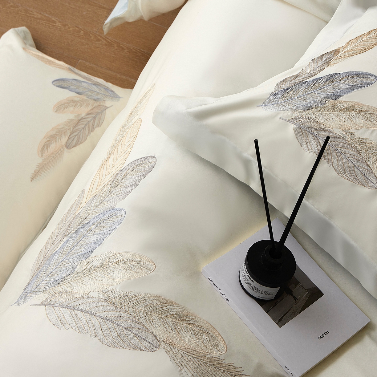 91家纺网 家纺一手货源 找家纺 优悦生活馆 2026新款冰丝刺绣四件套-露晞 露晞-白