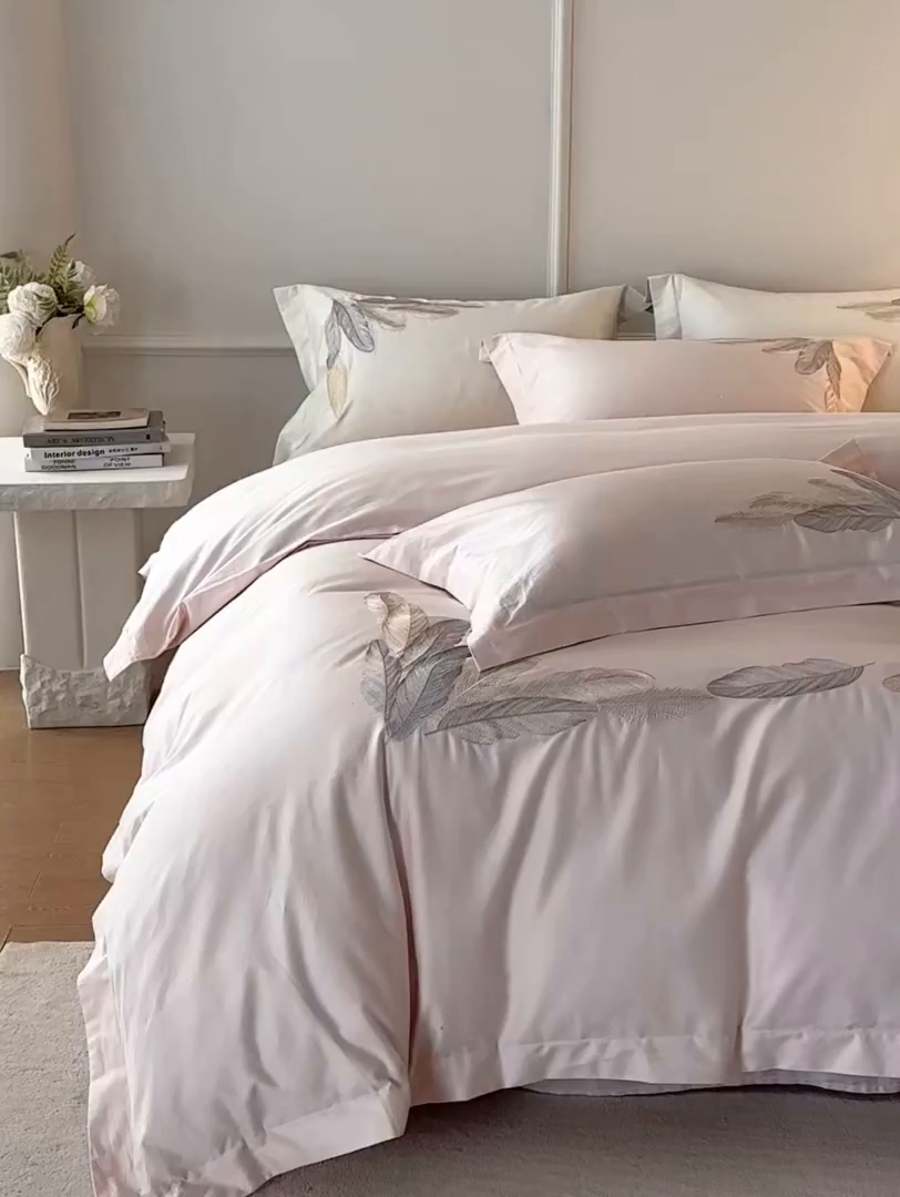 91家纺网 家纺一手货源 找家纺 优悦生活馆 2026新款冰丝刺绣四件套-露晞 露晞-粉