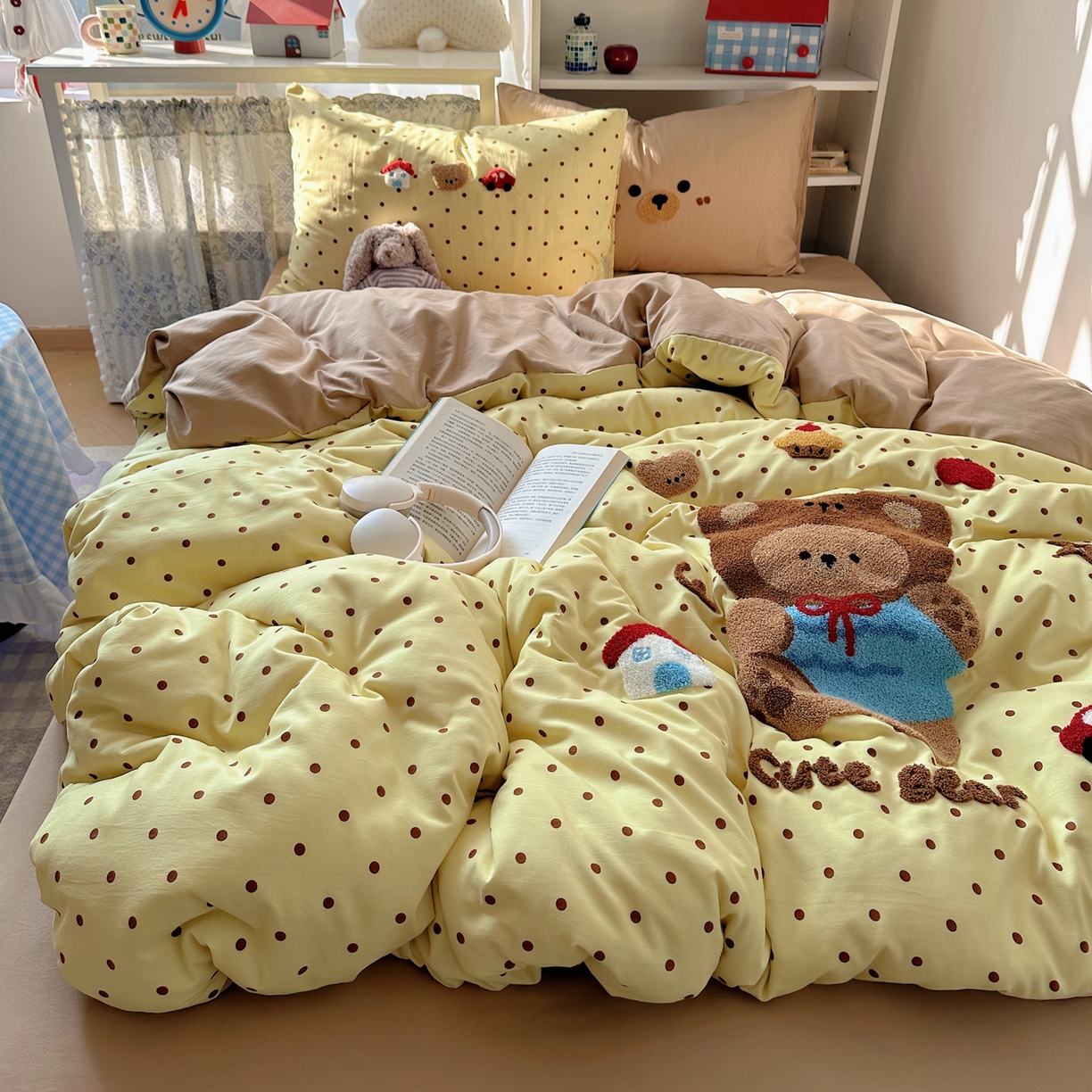 91家纺网 家纺一手货源 找家纺 玉海棠家纺 2026新款高克重超软糯可爱系毛巾绣四件套 嘟嘟小熊