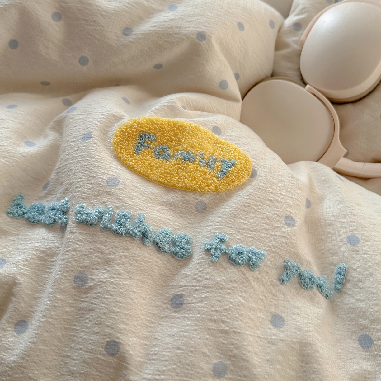 91家纺网 家纺一手货源 找家纺 玉海棠家纺 2026新款高克重超软糯可爱系毛巾绣四件套 米菲集合