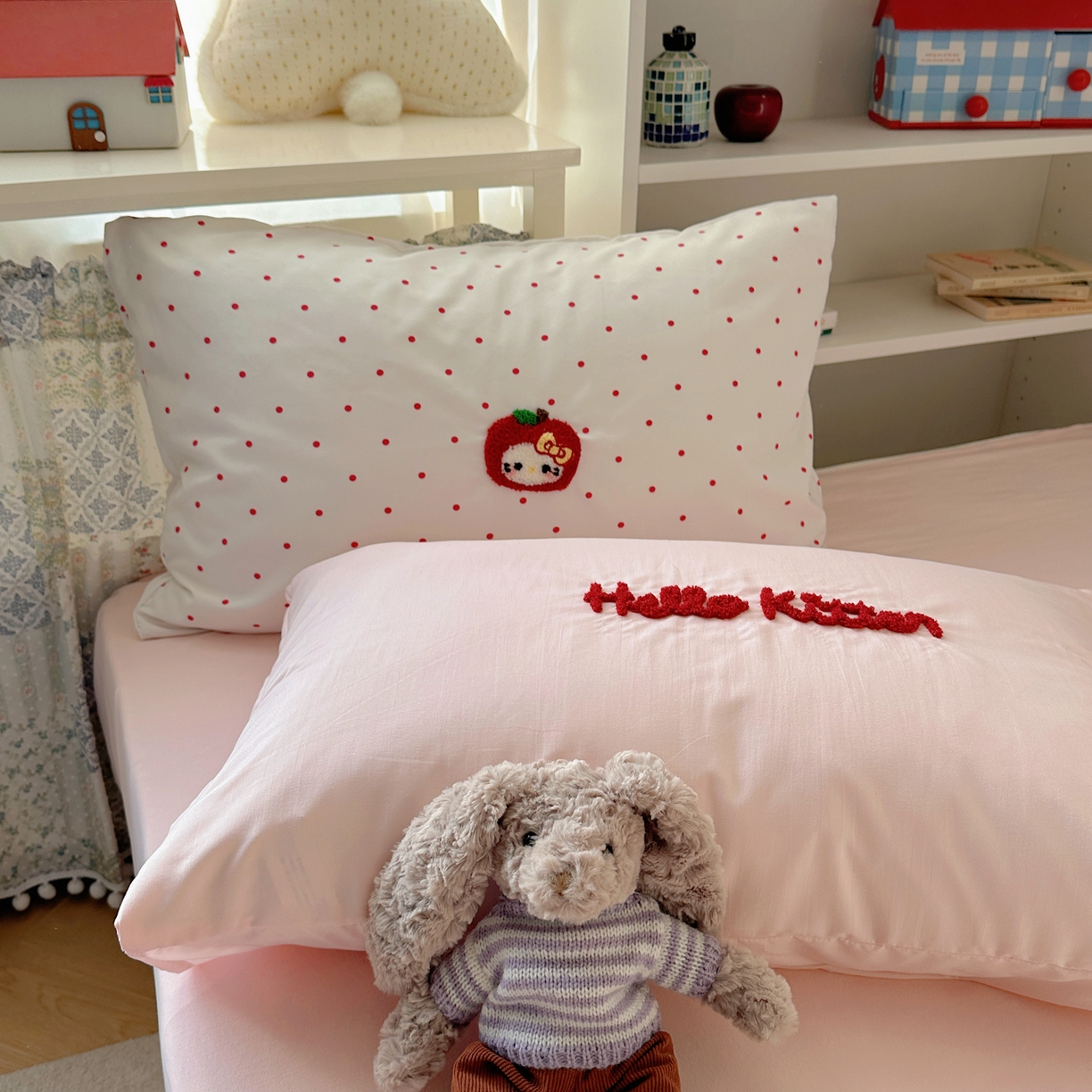 91家纺网 家纺一手货源 找家纺 玉海棠家纺 2026新款高克重超软糯可爱系毛巾绣四件套 小苹猫咪