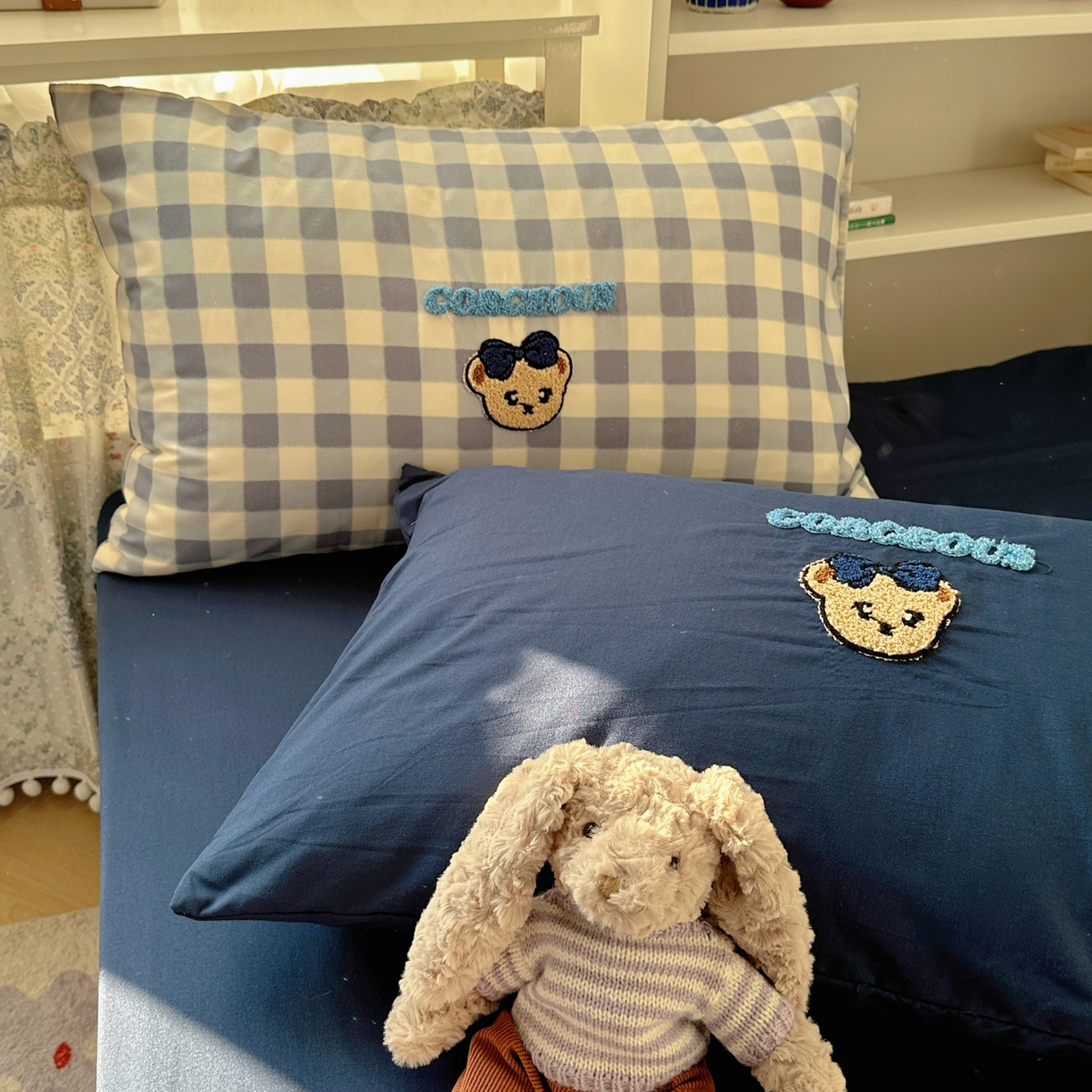 91家纺网 家纺一手货源 找家纺 玉海棠家纺 2026新款高克重超软糯可爱系毛巾绣四件套 学院小熊