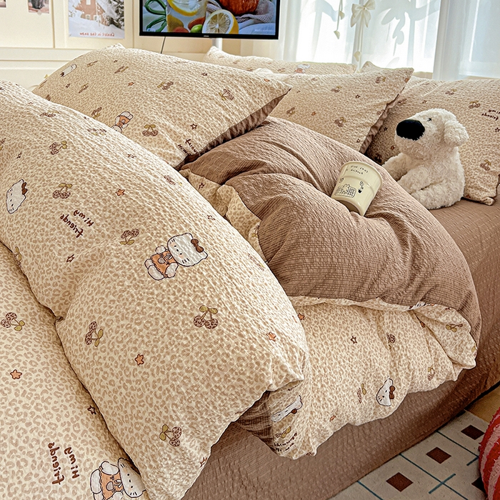 91家纺网 家纺一手货源 找家纺 一比一 2026春夏新款泡芙棉泡芙纱印花四件套-简单款 豹纹KT